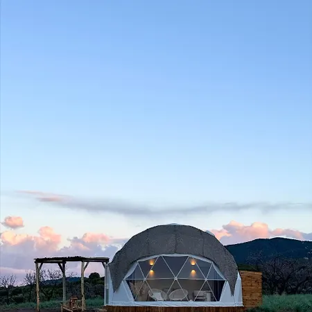 Les Domes Du Moulin Luxe tent Urtaca