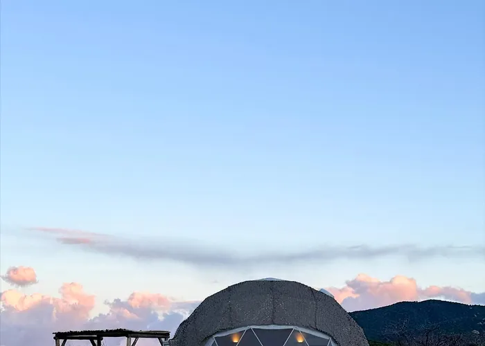 Les Domes Du Moulin Tente de luxe Urtaca